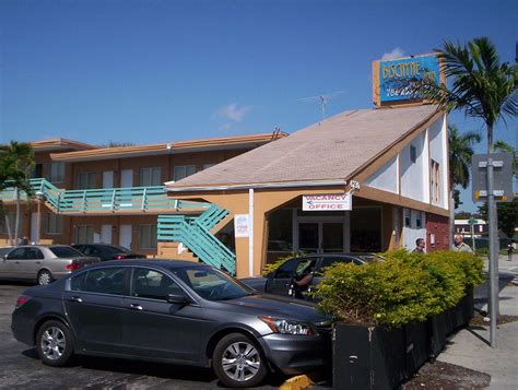 cheap motels miami area